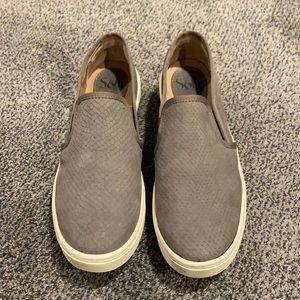 Sofft slip-on sneakers